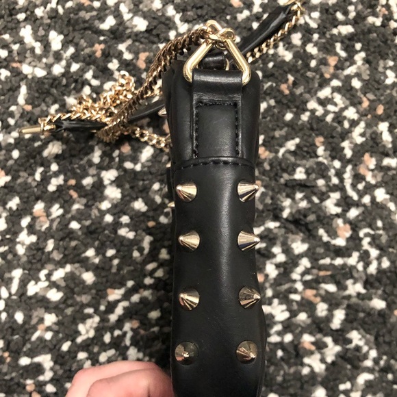 Zara Bags Zara Small Bag With Gold Chain Poshmark